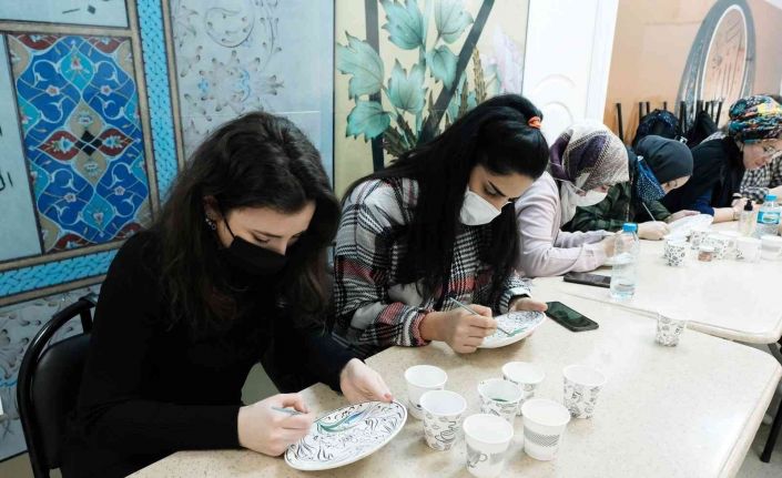 BUSMEK’te öğretmenlere ara tatil eğitim seminerleri