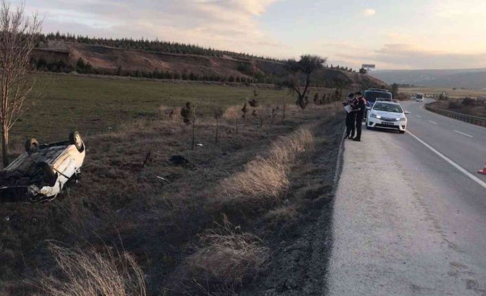 Eskişehir’de otomobil takla attı: 1 ölü, 1 yaralı