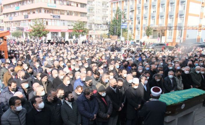 Esnaf ziyareti sırasında kalp krizinden ölen oda başkanı toprağa verildi