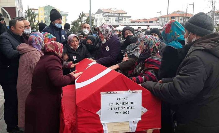 Kalbine yenik düşen polis memurunun naaşı törenle memleketine uğurlandı