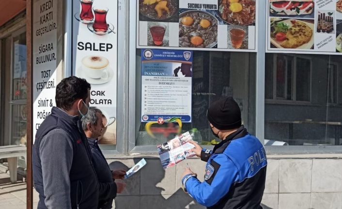 Polis ekipleri “İletişim Yoluyla Dolandırıcılık” konusunda bilgilendirdi