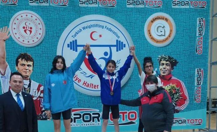 Pursaklar Belediyesi, spor yatırımların meyvesini almaya devam ediyor