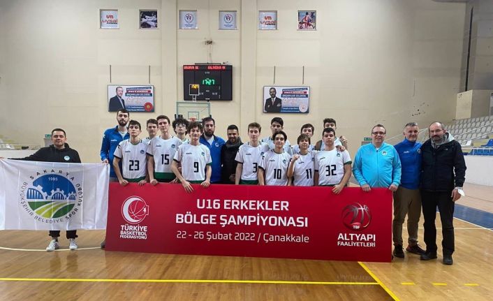 Sakarya Büyükşehir Basketbol Takımı Marmara Bölge Şampiyonu oldu