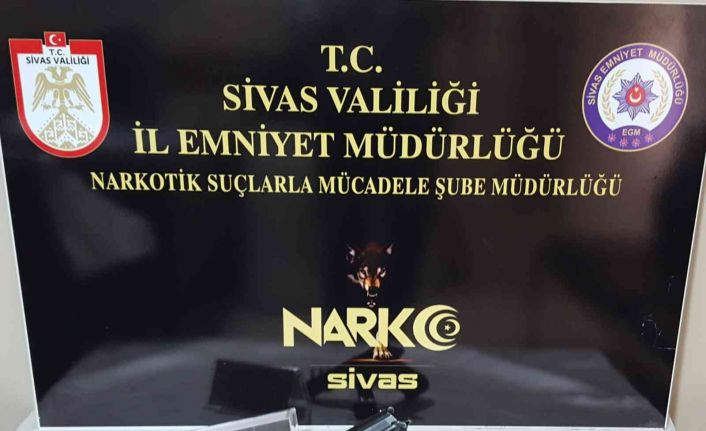 Sivas’ta narkotik operasyonları, 25 şahıs yakalandı