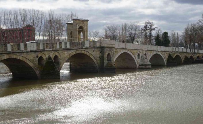 Tunca Nehri’nin debisi düşüşe geçti