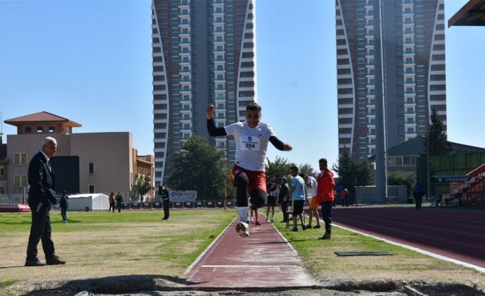 Türkiye İşitme Engelliler Atletizm Şampiyonası sona erdi