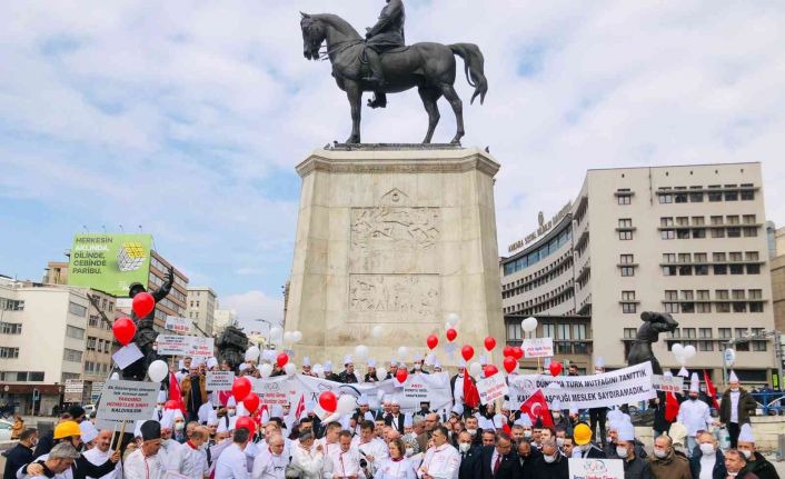 Türkiye’nin dört bir yanından gelen aşçılar Ulus’ta buluştu