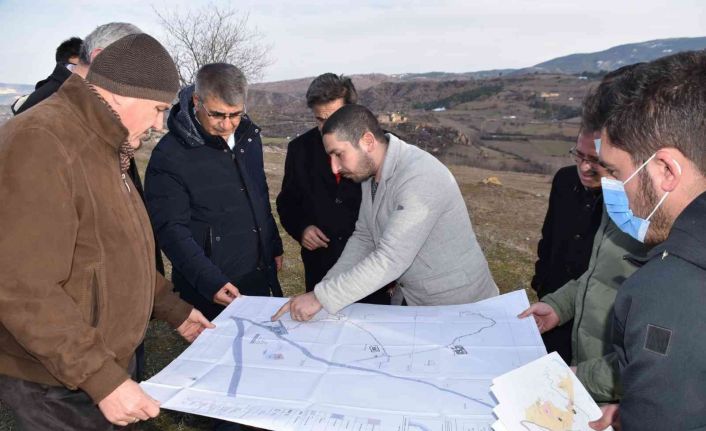 Vali Gürel, Hadrianoupolis Antik Kenti’ni ziyaret etti