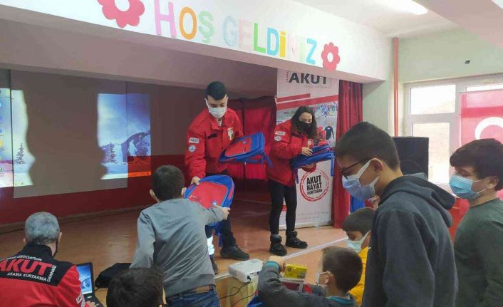 Anadolu Üniversitesi AKUT Öğrenci Topluluğu’ndan örnek bir etkinlik