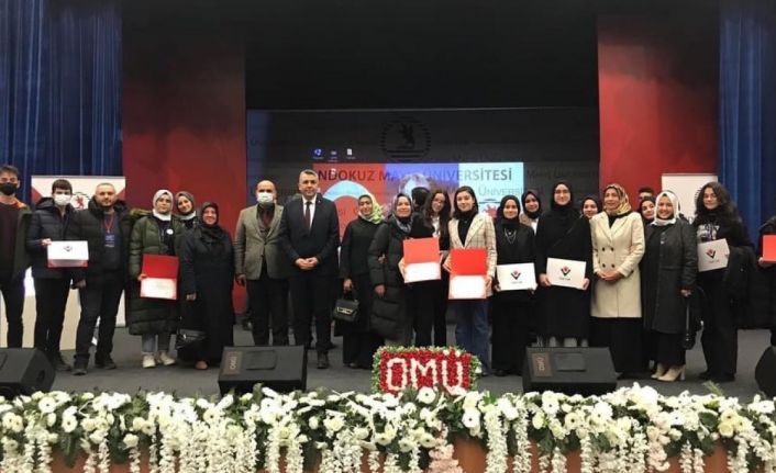 Atakum Anadolu İmam Hatip Lisesi’nin proje başarısı