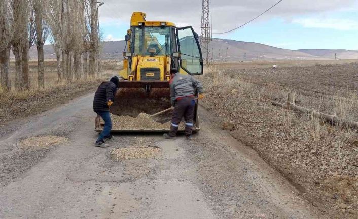 Bünyan Belediyesi bozulan yollar için harekete geçti