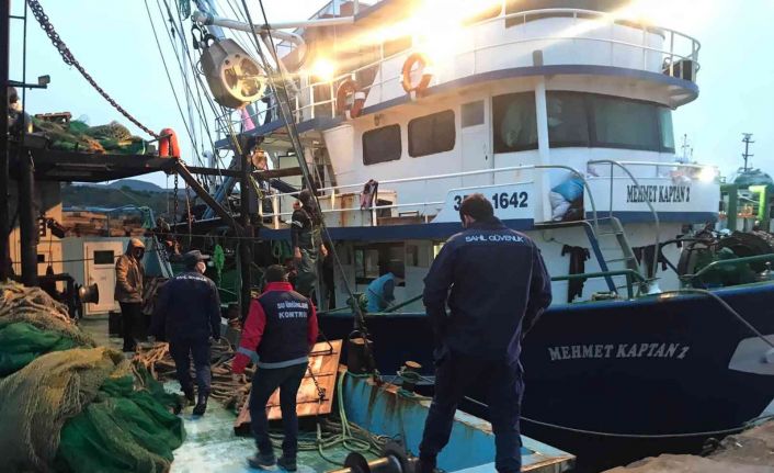 Didim’de gırgır tekneleri denetlendi