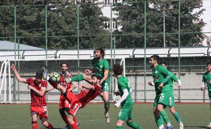 Elbeylispor: 1 Nizipspor: 1