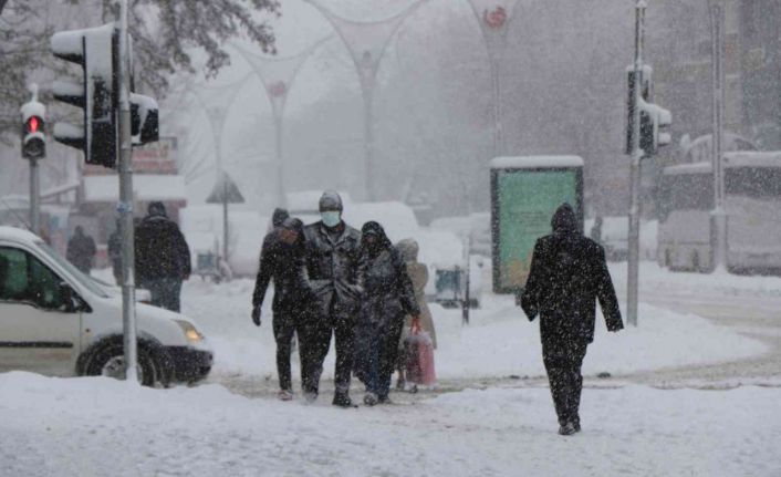 Erzincan’da yoğun kar yağış bekleniyor!