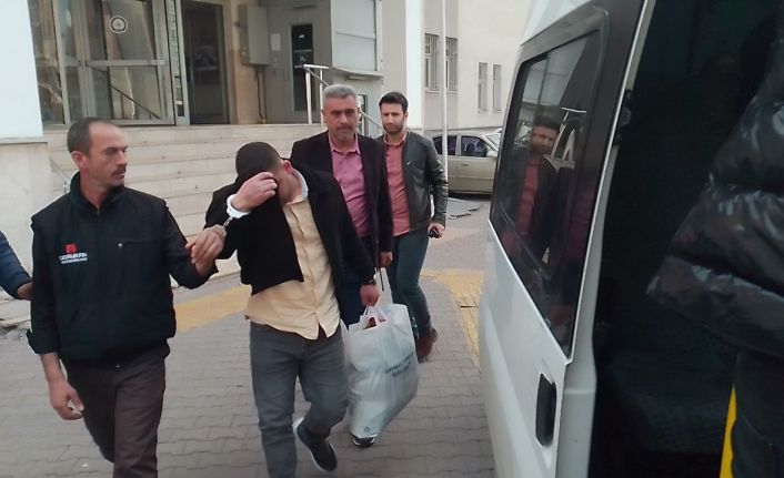 Kayseri’de aranan şahıslara operasyon: 7 gözaltı