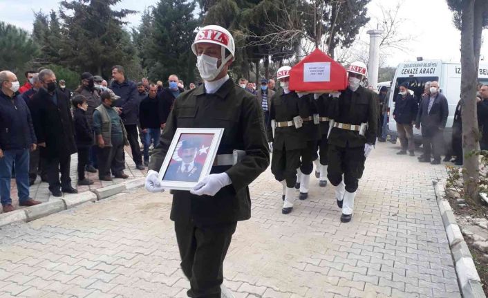 Kıbrıs gazisi son yolculuğuna uğurlandı