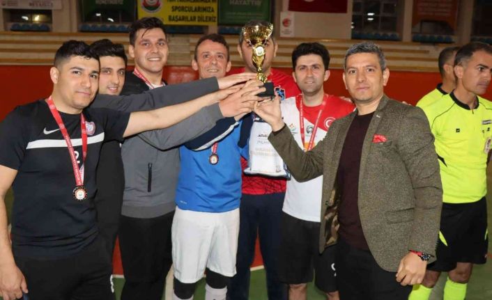 Kurumlararası Futsal turnuvası sona erdi