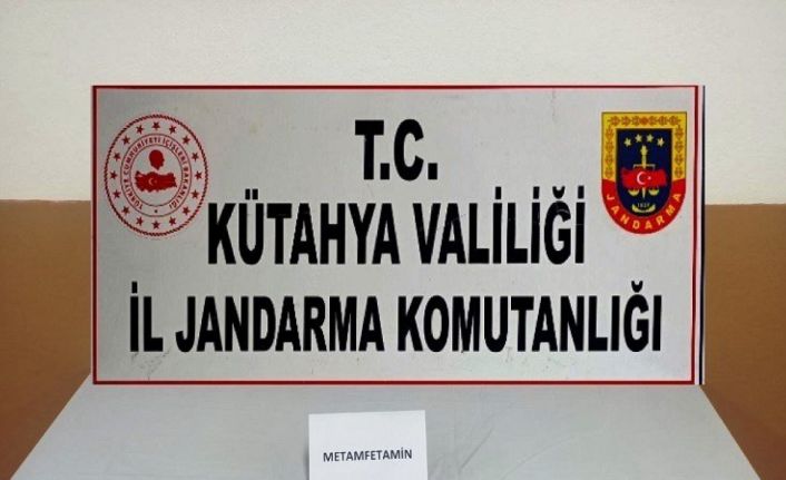 Kütahya’ya uyuşturucu sokmak isteyen 4 şüpheli yakalandı