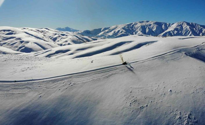 Muş’ta 199 köy yolu ulaşıma kapandı