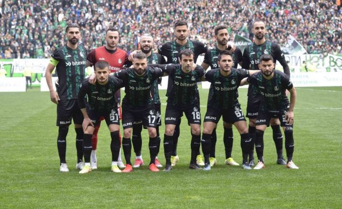 Sakaryaspor, şampiyonluk yolunda emin adımlarla ilerliyor