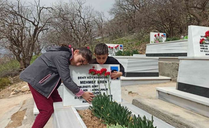 Siirt’te Ekmekçiler köyü şehitleri unutulmadı