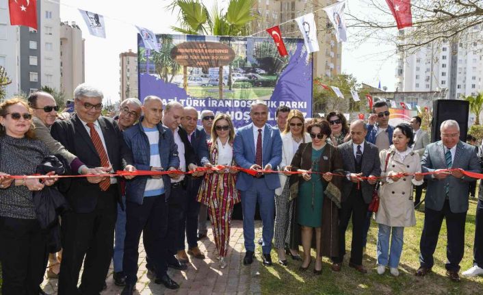 Şirazi Türk İran Dostluk Parkı törenle açıldı