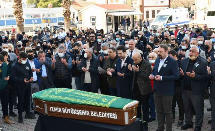 Yaşamını yitiren meclis üyesi Şenol Malkoç toprağa verildi