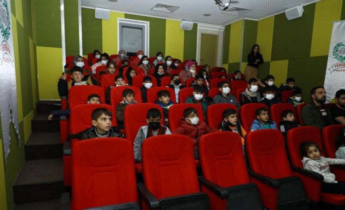 Yenişehir Belediyesinden öğrencilere sinema şenliği