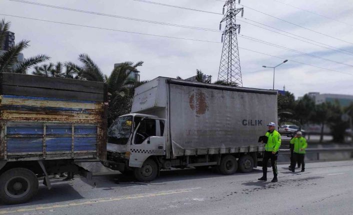 Bahçelievler’de zincirleme trafik kazası: 1 yaralı