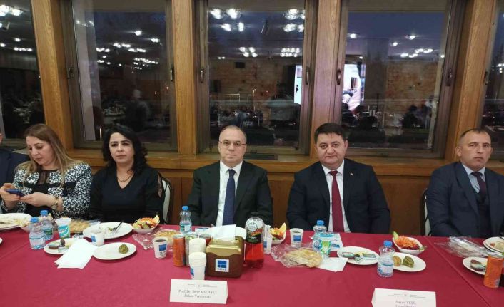 Başkan Yeşil, bakanlığın iftar programına katıldı