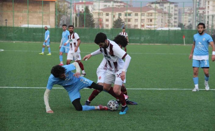 Fırat Üniversitesi, yine finallerde elendi