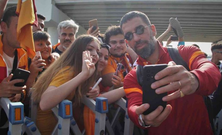 Galatasaray kafilesi İzmir’de