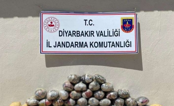 Jandarma uyuşturucuya geçit vermedi