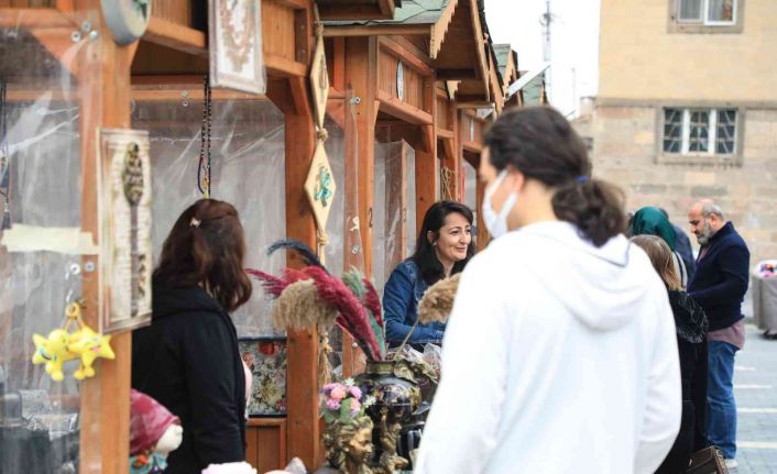 ‘Maharetli Eller’e Ramazan’da da yoğun ilgi