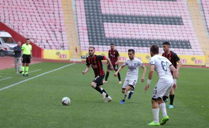 TFF 2. Lig: Eskişehirspor: 2 - Nazilli Belediyespor: 5