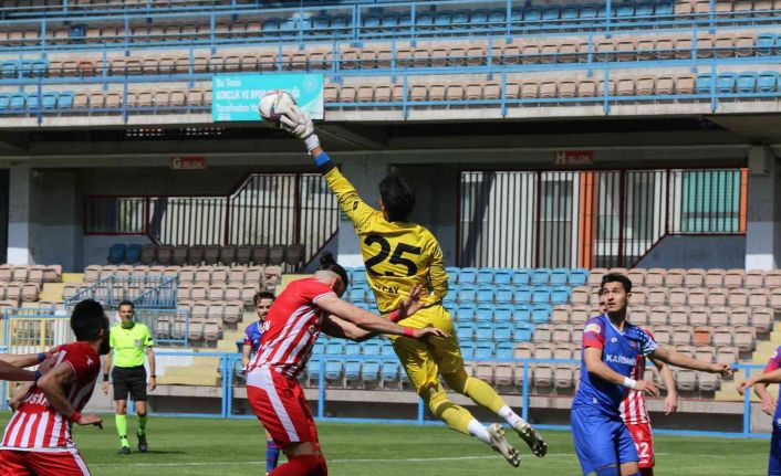 TFF 3. Lig: Kardemir Karabükspor: 0 - Gümüşhanespor : 2