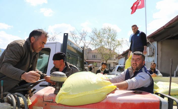 Üreticilere gübre desteği yüzleri güldürdü