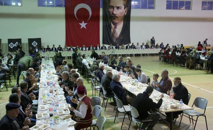 Vali Epcim, Aydıntepe’de halk iftarına katıldı