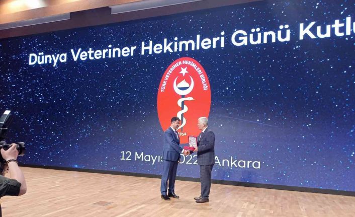 ADÜ Rektörü Aldemir, Dünya Veteriner Hekimler Günü programına katıldı