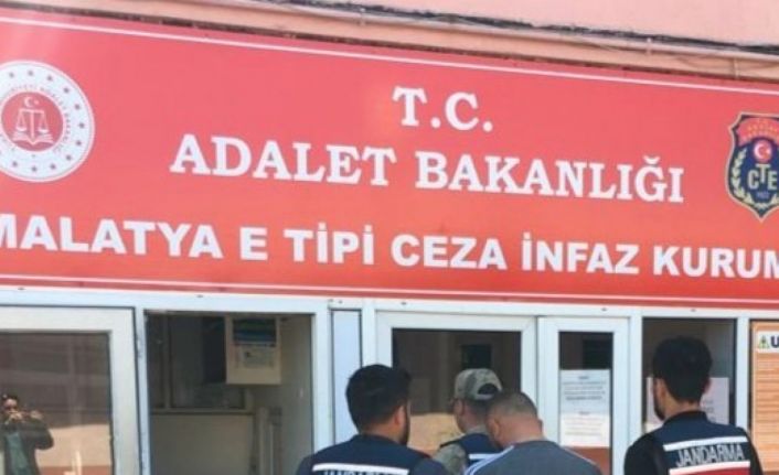 Aranan zanlı JASAT’tan kaçamadı