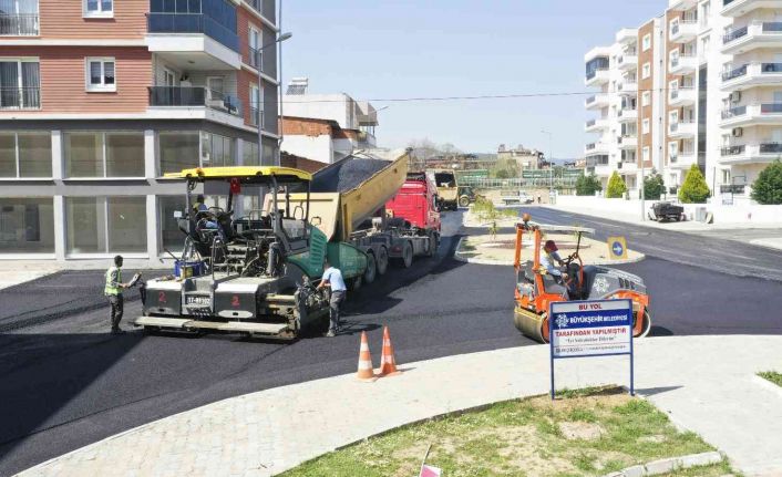 Aydın Büyükşehir Belediyesi Germencik’te yolları yeniledi