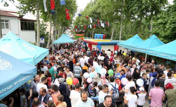 Bahar Şenliğinde çocuklar doyasıya eğlendi