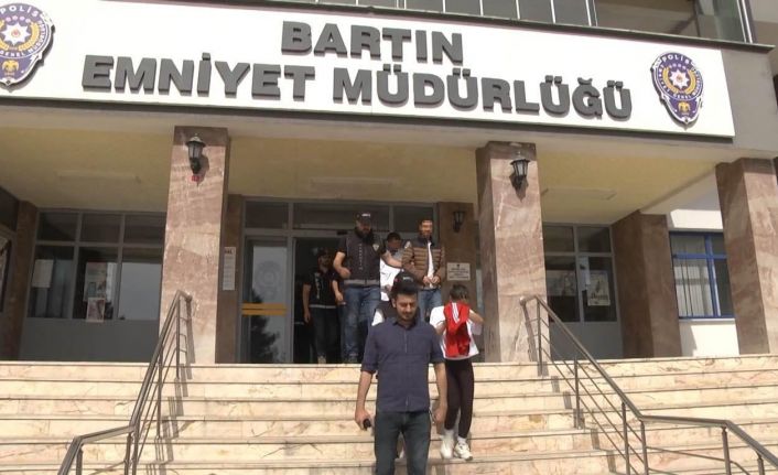 Bartın merkezli 4 ilde uyuşturucu operasyonu; 6 gözaltı