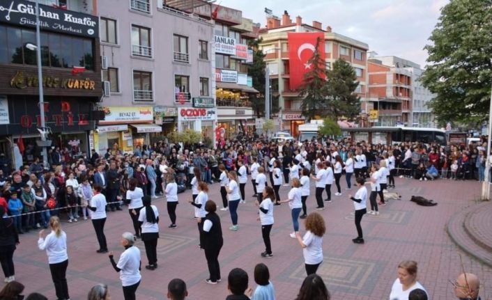 Çaycuma’da fener alayı düzenlendi