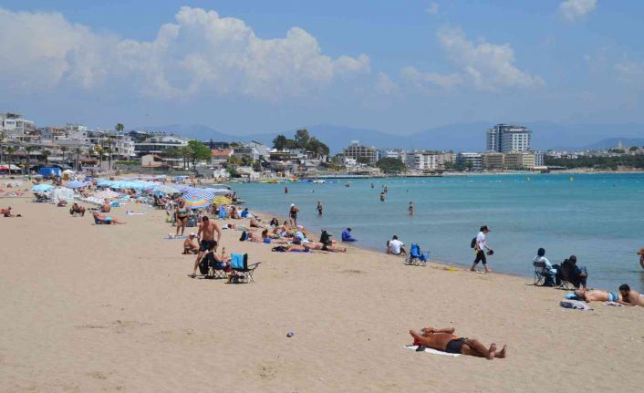 Didim’de deniz keyfi başladı