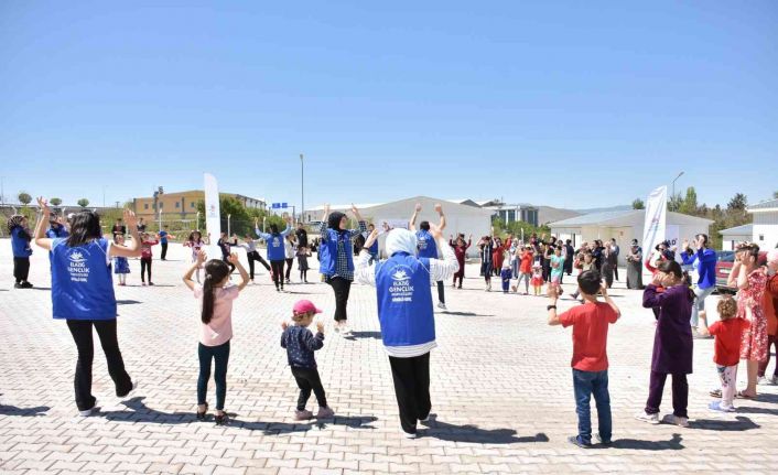 Elazığ Gençlik Merkezi, Ahıska Türklerini yalnız bırakmadı