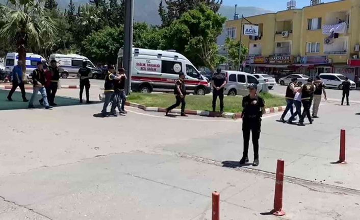 İskenderun’daki cinayete 5 gözaltı