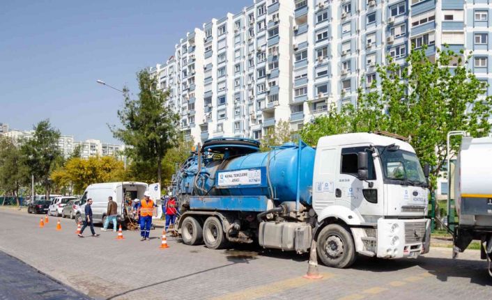 İZSU’dan yoğun mesai