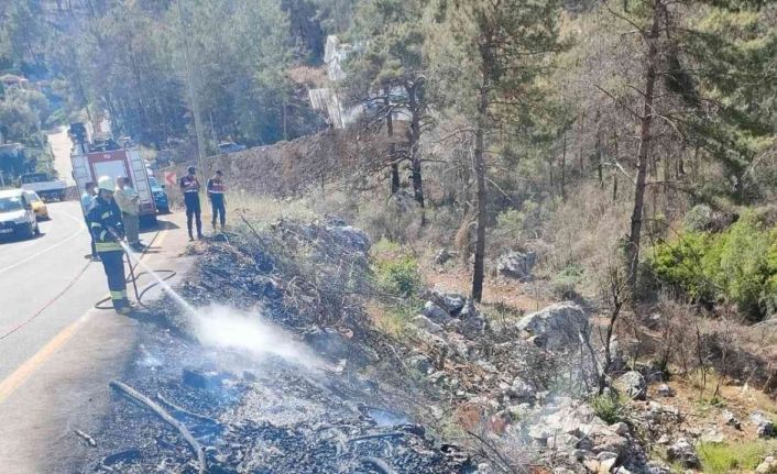 Marmaris’teki yangın büyümeden söndürüldü