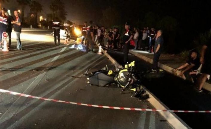 Otomobil ile çarpışan motosiklet sürücüsü hayatını kaybetti